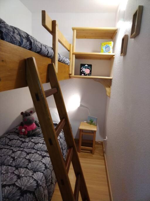 Appartement Dans Une Residence Calme Сен-Лари-Сулан Екстериор снимка