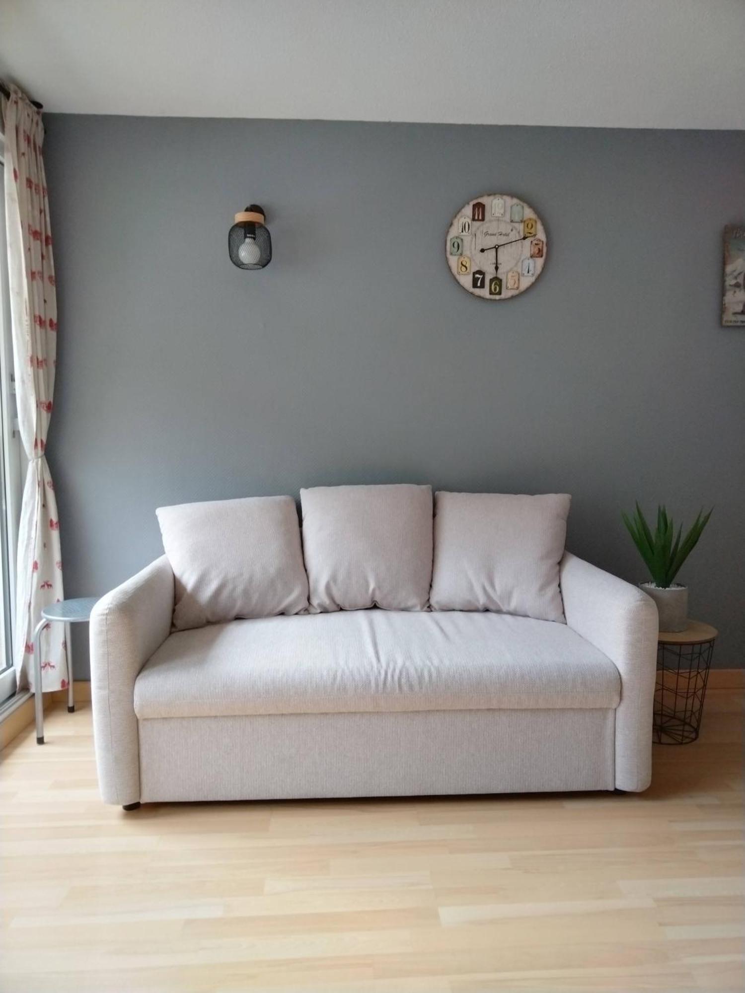 Appartement Dans Une Residence Calme Сен-Лари-Сулан Екстериор снимка